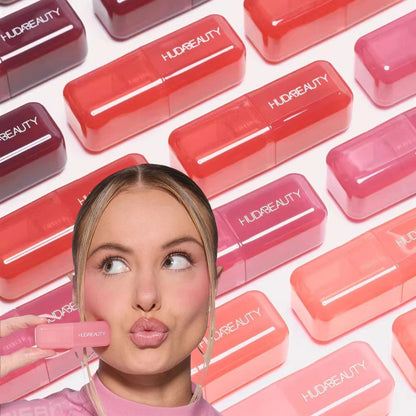 Huda Beauty Filter Liquid Blush